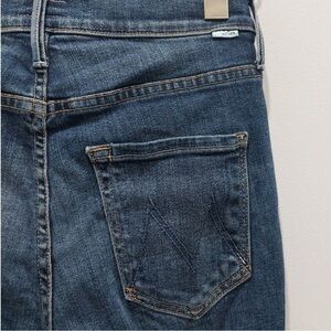 Mother brand mid rise dazzler ankle
14.5” waist 27” inseam